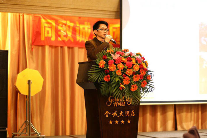 同唱和諧新樂章，共繪“二五”好宏圖